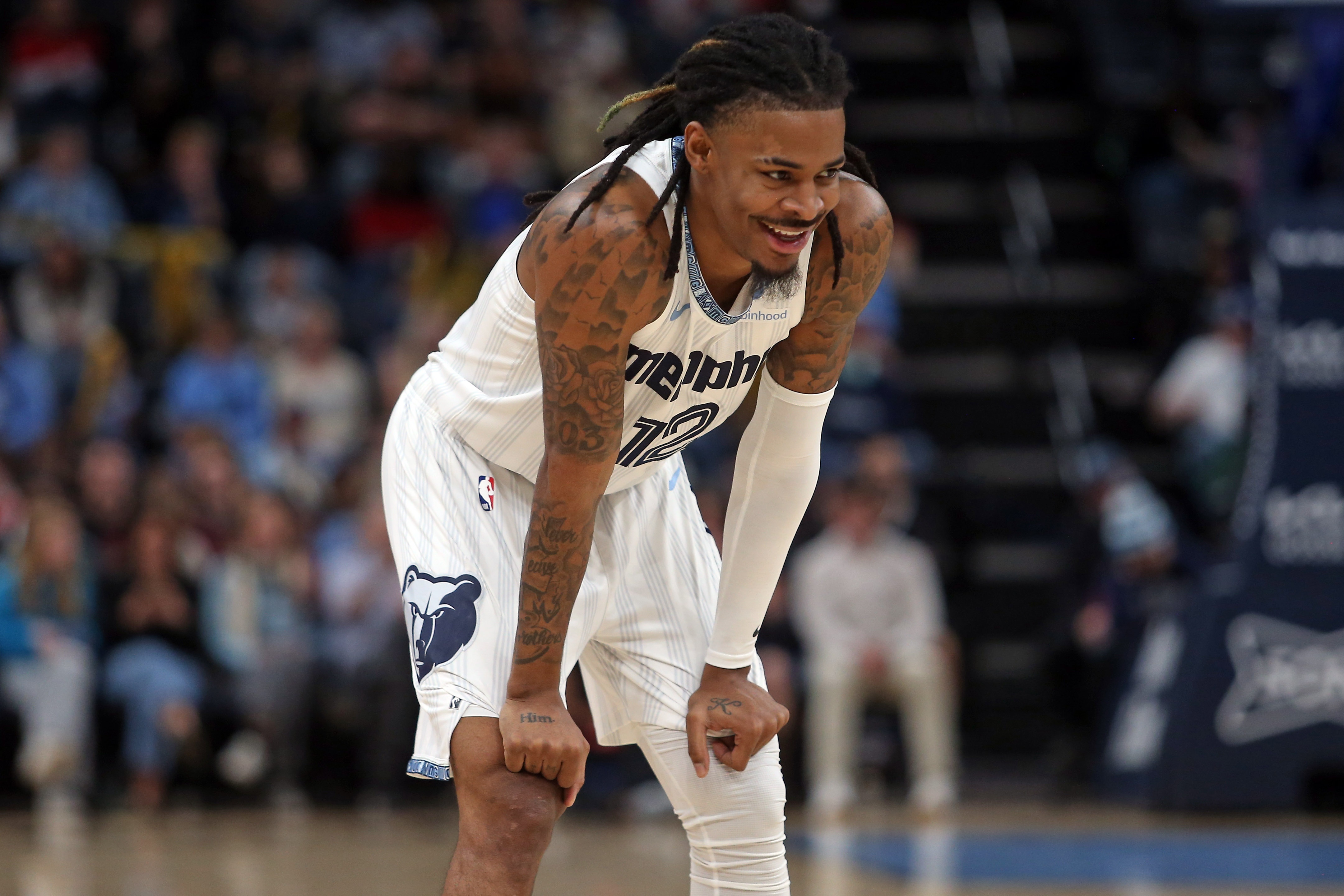 篮球社区-美记：莫兰特最有可能去热火 森林狼不愿牺牲深度&amp;国王不够积极