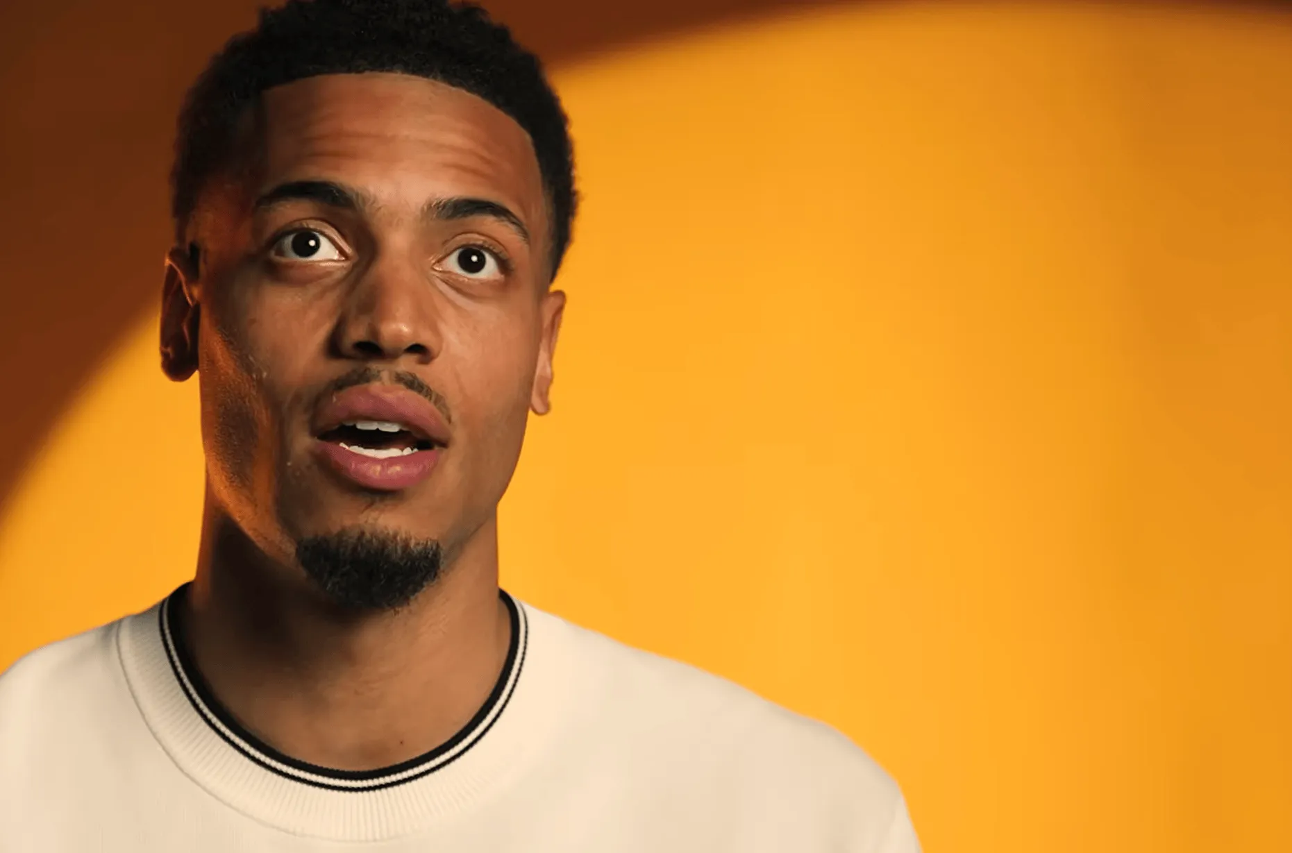 恩梅查：非常开心与多特续约，立志与球队共同进步&amp;amp;奋斗